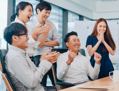 在世界杯官方网页版学习、成长茁壮