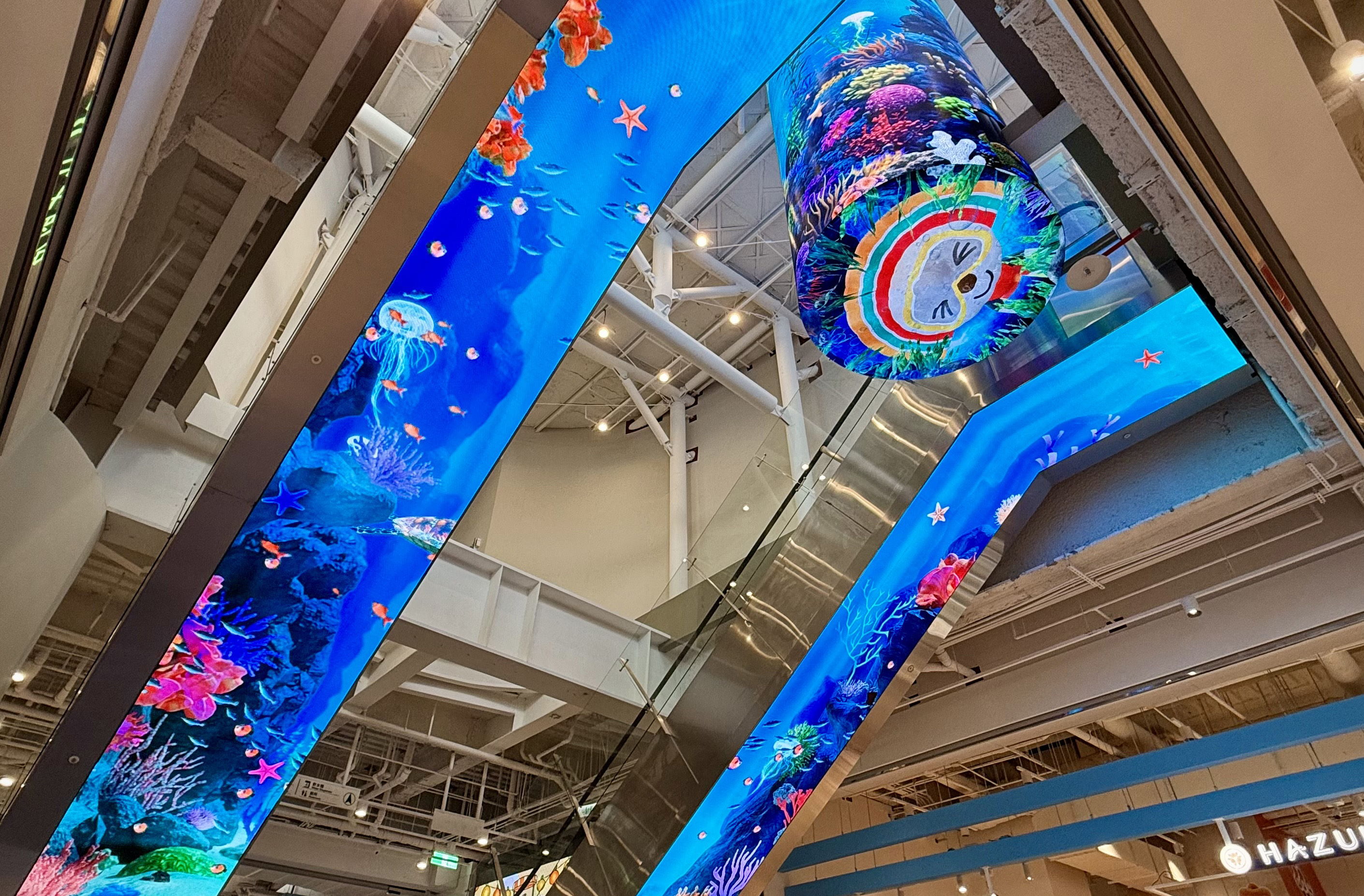 達擎與傑可達整合先進顯示技術與軟硬體應用服務，提供一系列大型LED顯示解決方案，為全新改裝開幕的「清水服務區」佈局嶄新視覺體驗。